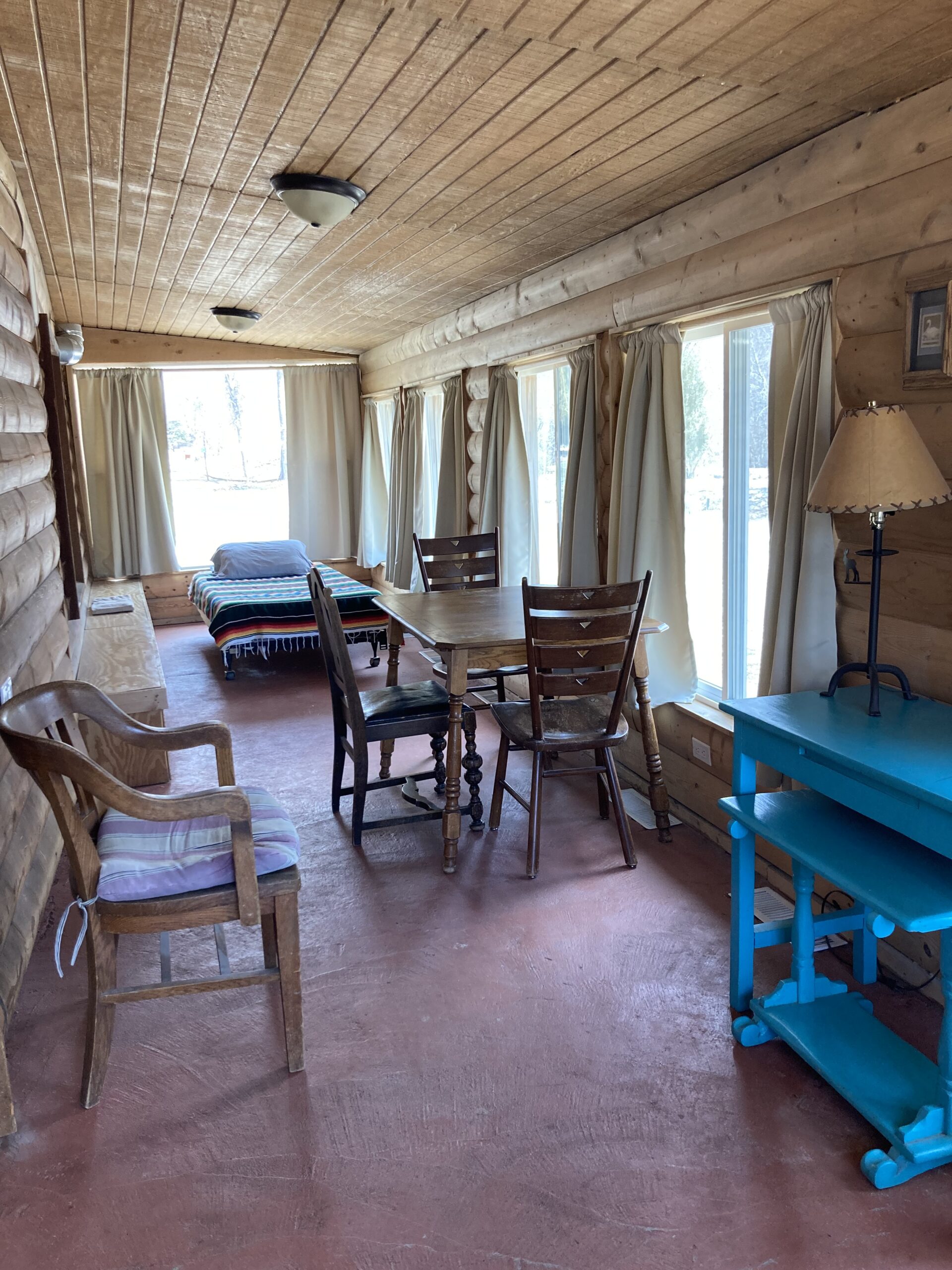 Cabin has a den with beautiful views and two rollaway beds